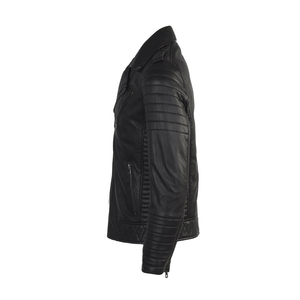 Venta al por mayor de los hombres de la motocicleta chaqueta de cuero Multi-lateral bolsillos de imitación de piel de oveja cuello capucha cremallera chaqueta negra de invierno de punto - Product Image 5