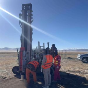 Mesin Pemancang Tiang Hidrolik Tenaga Surya Fotovoltaik TZ536 Crawler Kecil dengan Rotasi 360 Derajat dan Efisiensi Tinggi - Product Image 6