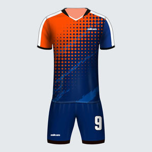 Venta al por mayor de diseño personalizado y logotipo de alta calidad de secado rápido 100% poliéster uniforme de fútbol conjunto completo 2025 OEM ropa de fútbol para hombres - Product Image 3