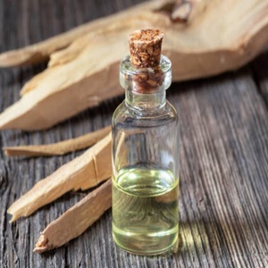 Pure Sandalwood <b>Essential</b> <b>Oil</b> | 100% Natural & Steam Distilled <b>for</b> Aromatherapy, Skincare & Cosmetics | Bulk Wholesale Supply - Product Image 1