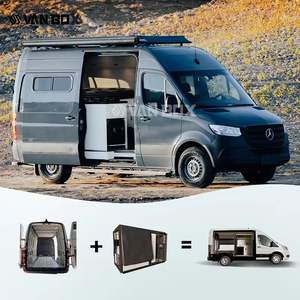 Autocaravana de Lujo Espaciosa y Familiar para Aventuras por el Campo - Product Image 4