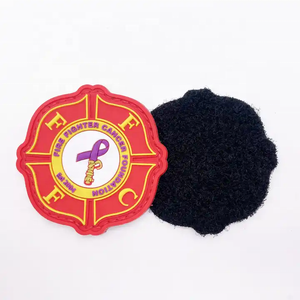 Patch en caoutchouc PVC 3D personnalisé, style dessin animé, logo en plastique en relief, étiquette en tissu, décoration en dentelle douce pour vêtements - Product Image 1