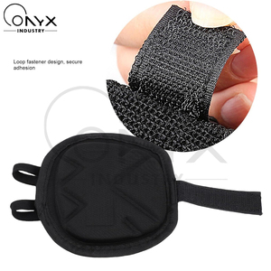 Protector de Mano para Béisbol, Protector de Bateo Resistente a Impactos, Diseño Ligero, Acolchado Absorbente de Impactos, Transpirable, Duradero, Color Negro - Product Image 4