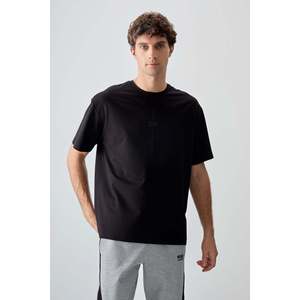 Camiseta Negra de Algodón Grueso y Suave con Textura, Corte Holgado y Estampado para Hombre - 88373 - Negra - Product Image 1