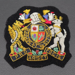 Nuevos parches de goma de transferencia de calor personalizados a la moda, insignias de PVC, tela de flores de encaje a la venta, tela de sarga confiable - Product Image 1