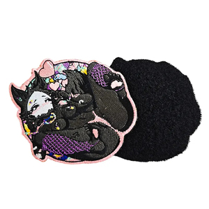 Nouveau concepteur jour du jeu fer sur la fabrication de patchs broderie 3D casque forme Machine en détresse Patch broderie pour chemises à capuche - Product Image 4