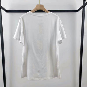 T-shirts pour femmes de qualité supérieure, 100% coton, couleur unie, respirants, séchage rapide, impression personnalisée du logo, coupe ajustée, personnalisables - Product Image 5