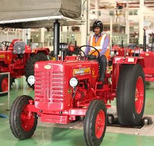 รถแทรคเตอร์ขนาดเล็ก Mahindra สำหรับฟาร์ม4x4 304 - Product Image 6