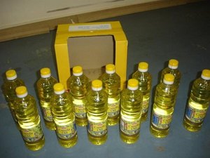 น้ำมันข้าวโพดออร์แกนิคเกรดพรีเมียมขายส่ง บริสุทธิ์ 100% น้ำมันบริโภคชนิดกลั่นในขวดแก้ว ราคาโรงงาน - Product Image 2
