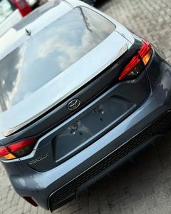 Découvrez notre dernière Toyota Corolla XSE modèle 2020, en parfait état, sans accident, avec options complètes et offres de livraison gratuite. - Product Image 6