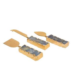 Juego de cuchillos de queso de lujo con mangos de piedra de ágata azul y cubiertos de cuchillas doradas perfectos para servir fiestas de queso y regalos - Product Image 2