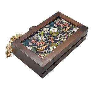 กระเป๋าไม้ล่าสุดสำหรับผู้หญิงทำด้วยมือทันสมัยและเหมาะสำหรับใช้ในชีวิตประจำวันกระเป๋าถือไม้น้ำหนักเบาโดย aaliyan impex - Product Image 3