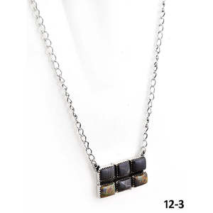Collier en argent sterling noir style Southwest avec turquoise, motif cœur géométrique, perles et diamant religieux pour cadeau de mariage - Product Image 3