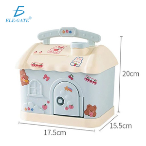 Salvadanaio in Plastica Kawaii con Chiave per Conservare Monete e Banconote, Design a Forma di Casa Carina - Product Image 6