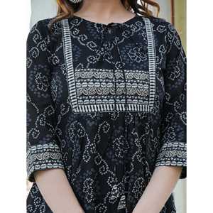 Chemisiers et chemises Kurta droits Bandhani en coton mélangé confortable pour femmes - Product Image 5
