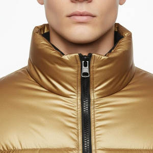 เสื้อแจ็คเก็ตพัฟเฟอร์ผู้ชายแบบมันเงา MOQ ต่ำ กันน้ำและกันลม จัดส่งรวดเร็ว ปรับแต่งได้ เสื้อแจ็คเก็ตฤดูหนาว - Product Image 5