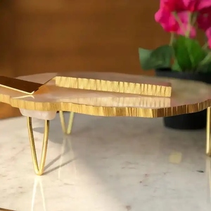 Elegante soporte de resina para pasteles, perfecto para bodas y eventos, decoración de crake, soporte de resina epoxi para pasteles hecho a mano - Product Image 4