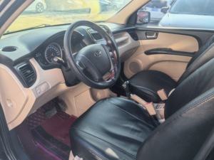 <span class=keywords><strong>SPORTAGE</strong></span> SUV 5 places essence transmission automatique meilleure vente fabriquée en Chine voiture d'occasion - Product Image 4