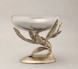 Bol décoratif de table en métal texturé à finition antique tendance pour la maison, les hôtels, les restaurants, servant de bol à fruits - Product Image 5