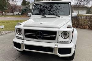 Mercedes-AMG G63 2018 Usado, Motor V8 Biturbo de 563 hp, Diferenciales de Triple Bloqueo, Mayormente de Propiedad en California - Product Image 1