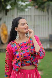 SOMOS FABRICANTES PROFESIONALES DE TODO TIPO DE ROPA ISLÁMICA AFGANI MUJERES VESTIDOS KUCHI VESTIDOS BALOCHI FIESTA VESTIDO - Product Image 6