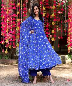 Séquence de broderie en georgette de créateur salwar kameez costume de fête prix de gros vêtement ethnique - Product Image 6