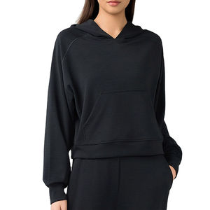 เสื้อฮู้ดแนวสตรีทสำหรับผู้หญิงมีสีแตกต่างกันดีไซน์ตามสั่ง - Product Image 5