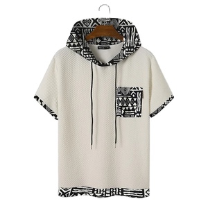 2024 été hommes T-shirts imprimé géométrique Patchwork à manches courtes à capuche T-Shirts décontracté hauts t-shirt surdimensionné - Product Image 1