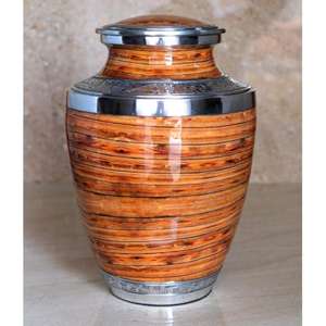 Urnas de cremación de madera Urna de caja de madera de lujo para cenizas humanas Urna de cremación funeraria con diseño tallado a mano a precio barato - Product Image 1