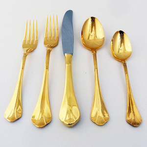 ชุดเครื่องใช้บนโต๊ะอาหารที่สวยงามชุดเครื่องใช้บนโต๊ะอาหารขัดเงาสีทองหรูหราสำหรับการจัดโต๊ะในงานแต่งงาน - Product Image 1