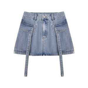 Falda de mezclilla verde de alta calidad para mujer Diseño elegante con abertura lateral con técnicas desgastadas para la falda de mezclilla de moda de verano - Product Image 3