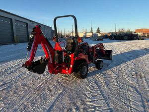fairly used Massey Ferguson GC1723EB Sub Compact Backhoe Tractor - Product Image 3