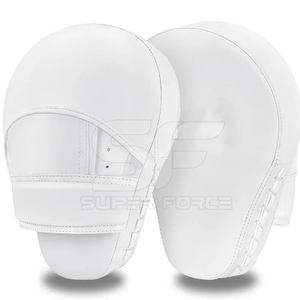 Mitaines de frappe légères pour entraîneurs et combattants avec design en maille respirante, mitaines de frappe professionnelles - Product Image 1