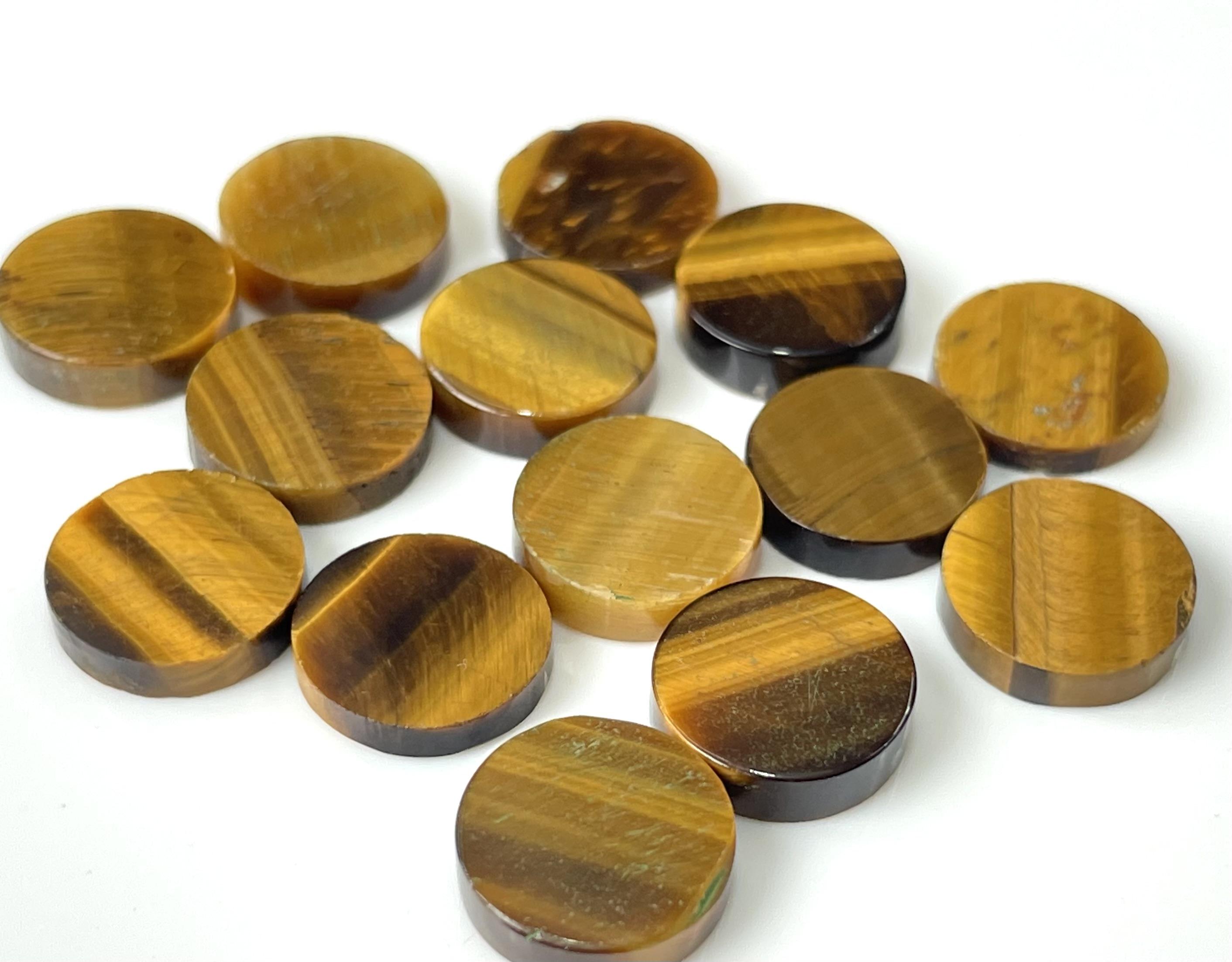 สีน้ำตาล