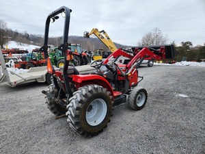 รถแทรกเตอร์ Massey Ferguson GC1723EB จัดส่งรวดเร็ว ราคาขายส่งสุดคุ้ม รถแทรกเตอร์สำหรับการเกษตร ออกแบบมาเพื่อความทนทาน เหมาะอย่างยิ่ง - Product Image 2