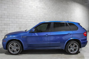 LISTO PARA CONDUCIR - USADO, VOLANTE A LA IZQUIERDA |   Volante a la derecha |   2010 B M W X5 M - Product Image 2