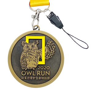 Regalo promocional personalizado esmalte suave lindo conejo medallas deportivas con logotipo - Product Image 2