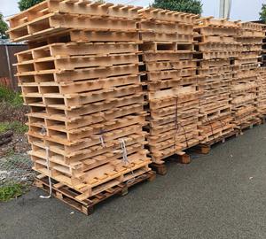Palet de Madera Maciza de Acacia/Pino de Alta Resistencia, Palet de Madera de 4 Entradas, Muebles de Palet de Madera, Exportación de Palets de Madera con Bajos Impuestos - Product Image 6