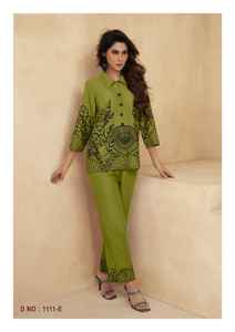 Último diseñador Heavy Reyon Black Thread Work Saree Cord Set Adultos Vestido alto Fiesta con Salwar Kameez Lehenga Choli - Product Image 2