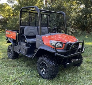 รถอเนกประสงค์คูโบต้า RTV-X1100C ขับเคลื่อน 4 ล้อ สำหรับงานเกษตร  แบบ Heavy Duty  แบบ Side by Side - Product Image 1
