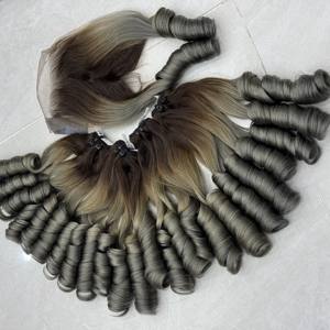 RAW DONOR OMBRE SILVER BOUNCY CURL SUPER DOUBLE BUNDLES ÉPAIS ET PLEINS VRAIS EXTENSIONS DE CHEVEUX HUMAINS - Product Image 4