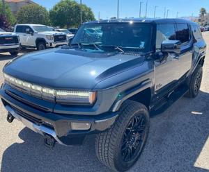 Vehículo Utilitario Deportivo 4x4 de Nueva Energía, Tamaño Completo, 2025, 2X Performance, Batería de 90-110 kWh - Product Image 6