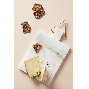 Tabla de Cortar de Mármol Pulido que Mejora el Aspecto Visual de la Cocina, Mientras que es Funcional y Duradera - Product Image 4