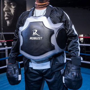 Nouveau style 2026 : Protège-poitrine de boxe et MMA en cuir synthétique personnalisé avec couleurs et logo sur mesure pour entraînement intensif - Product Image 5