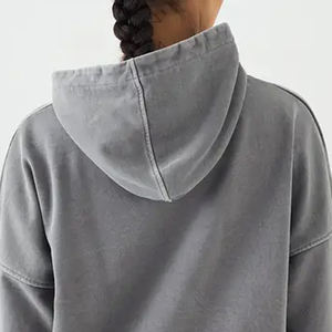 Sweat à capuche tendance pour femmes / Service OEM pour les acheteurs en gros, texture lisse, sensation moderne avec conception de logo et prix avantageux - Product Image 5