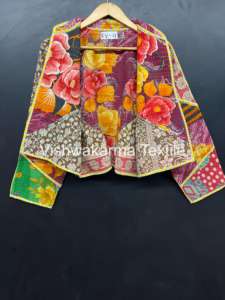 Chaqueta Corta Acolchada Reversible Estilo Kantha Vintage, Hecha a Mano, Ecológica, con Cuello Alto, para Mujer, de Algodón Puro, Tejida, con Botones al Frente - Product Image 4