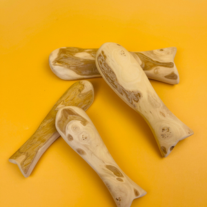 Chien en bois de café mâcher jouet à mâcher en bois naturel de différentes formes | TH Global Vietnam Fabricant - Product Image 1