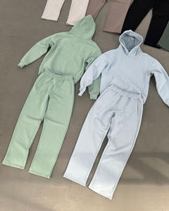 Échantillon gratuit OEM Ensemble pull à capuche à manches longues pour hommes 50% coton 50% polyester Sweat-shirt imprimé oversize d'hiver 100% coton - Product Image 4