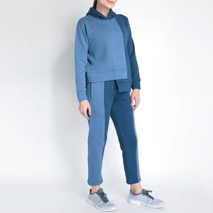 Ensemble de jogging 2 pièces à capuche pour femmes grande taille, respirant, imprimé, uni, vente en ligne, logo personnalisé - Product Image 4