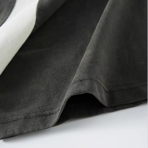 T-shirt décontracté slim fit en jersey uni à manches courtes, 260 grammes, logo brodé personnalisé - Product Image 2